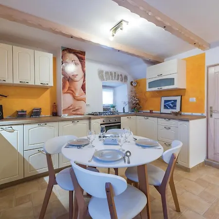 Holiday home Beautiful In With Kitchen Labin (Istria)